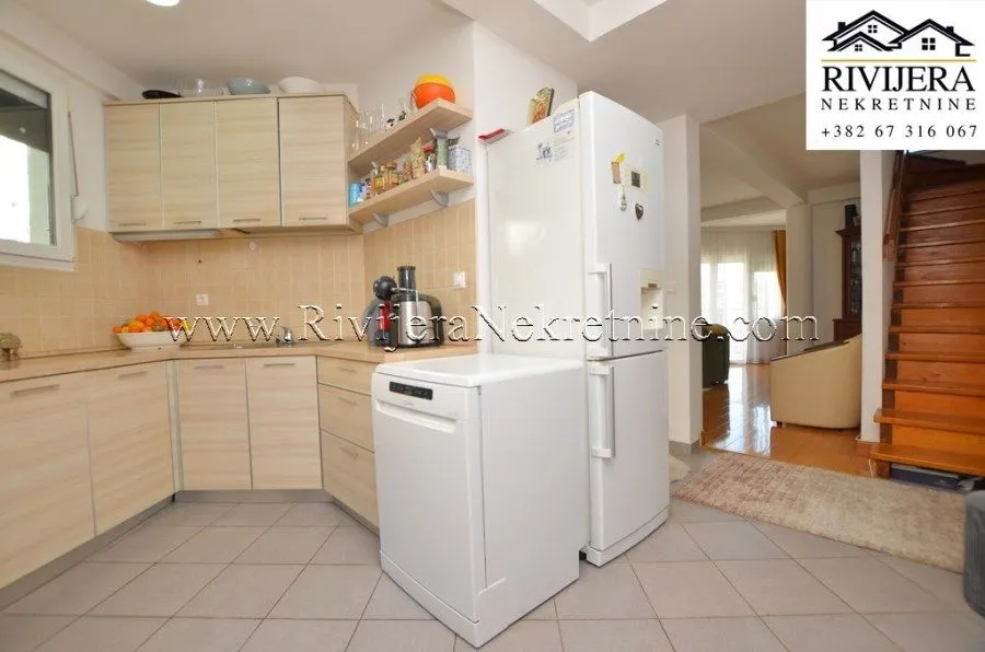 Prodaja, dvosoban stan, 112m², Igalo, Herceg Novi