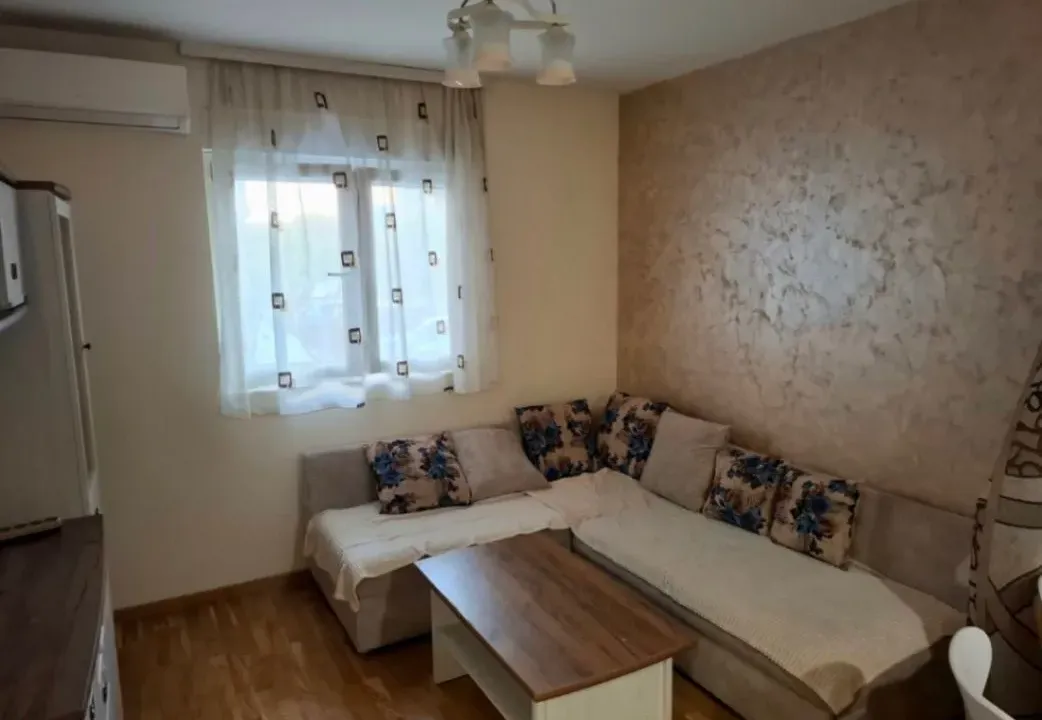 Izdavanje, dvosoban stan, 48m², Zabjelo, Podgorica