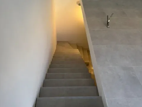 Izdavanje, poslovni prostor, 95m², Stari Aerodrom, Podgorica - image 2