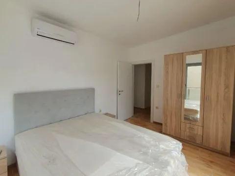 Prodaja, trosoban stan, 171m², Petrovac, Budva - image 8