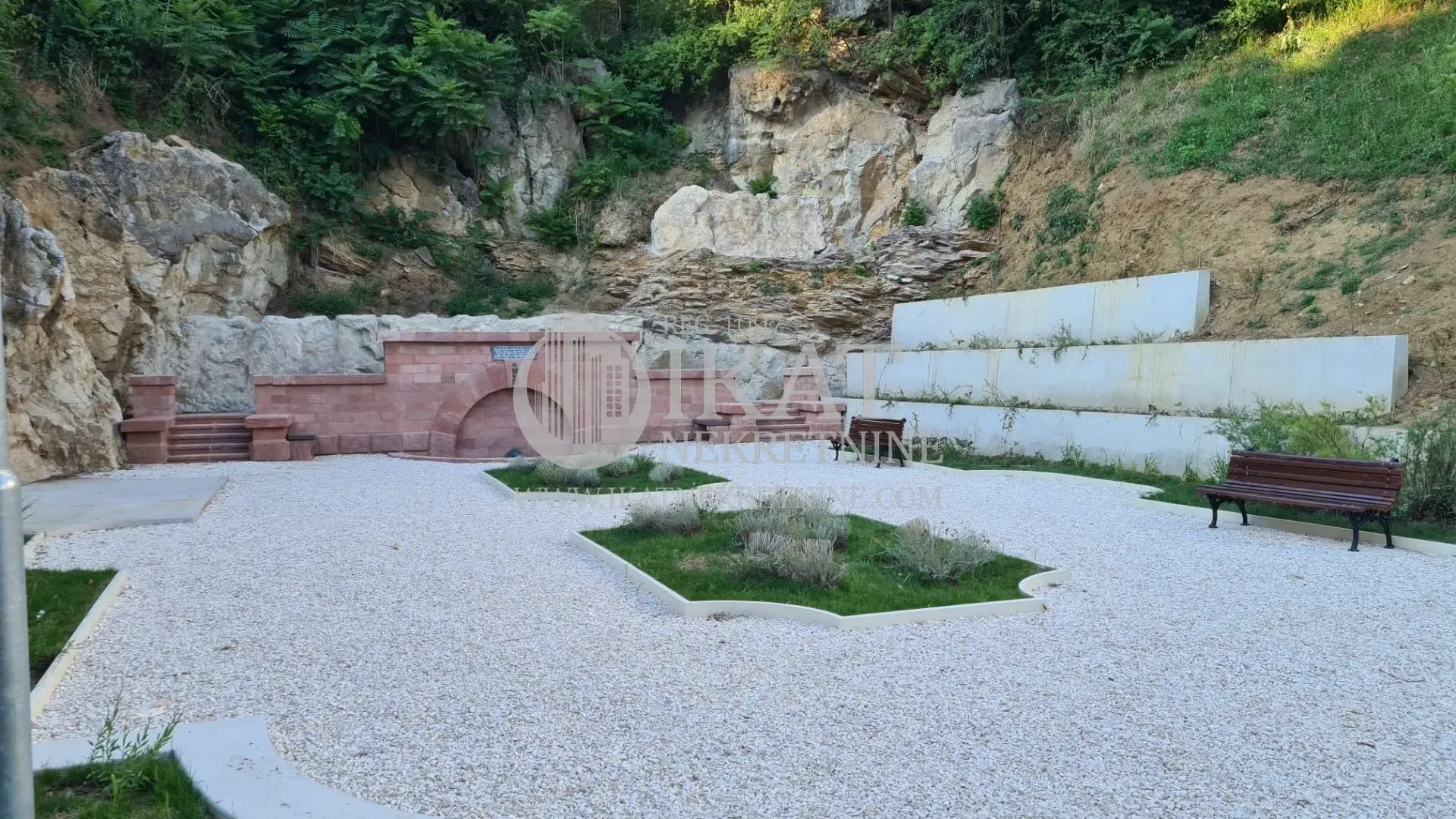 Rent, four bedroom apartment, 160m², Savski Venac, Beograd