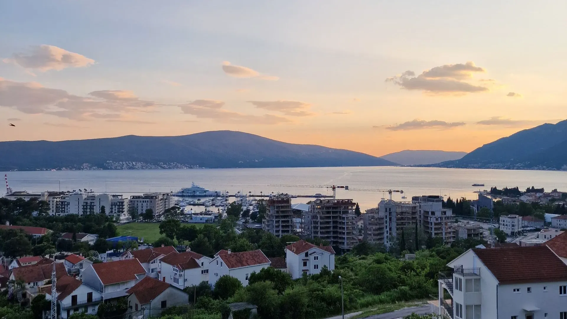 Sale, house, 312m², Tivat, Crna Gora
