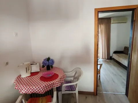 Prodaja, dvosoban stan, 40m², Stoliv, Kotor - image 3