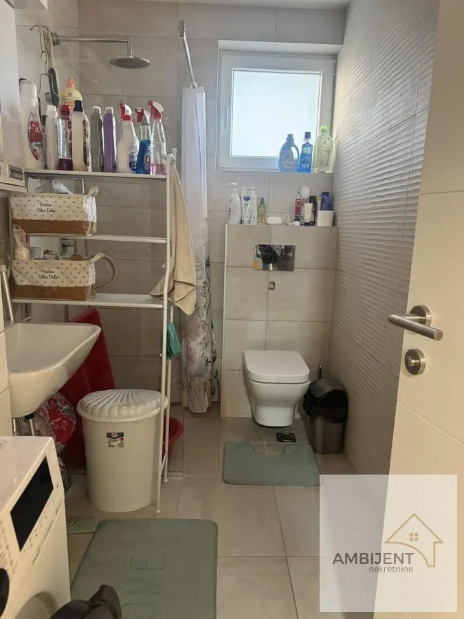 Sale, three bedroom apartment, 70m², Novi Banovci, Stara Pazova