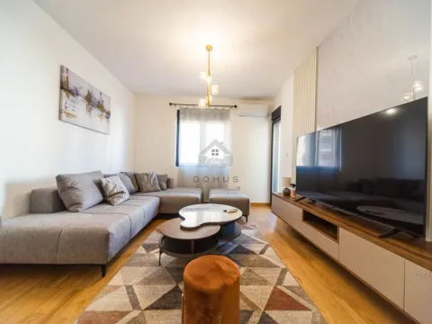 Izdavanje, jednosoban stan, 45m², City Kvart, Podgorica - image 2