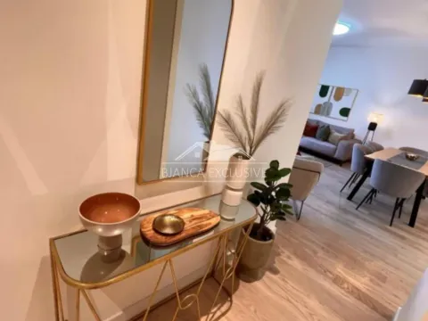 Sale, four bedroom apartment, 109m², Savski Venac, Beograd - image 9