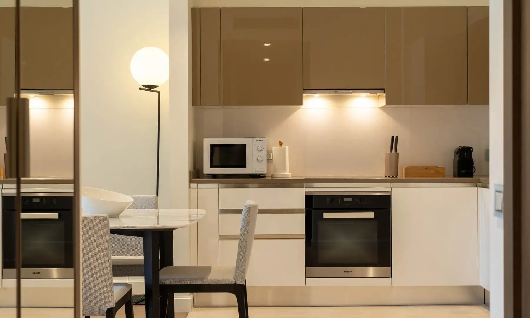 Prodaja, jednosoban stan, 90m², Portonovi, Herceg Novi