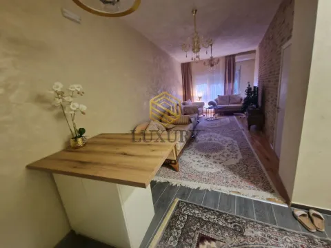 Rent, two bedroom apartment, 66m², Ljubović, Podgorica - image 12