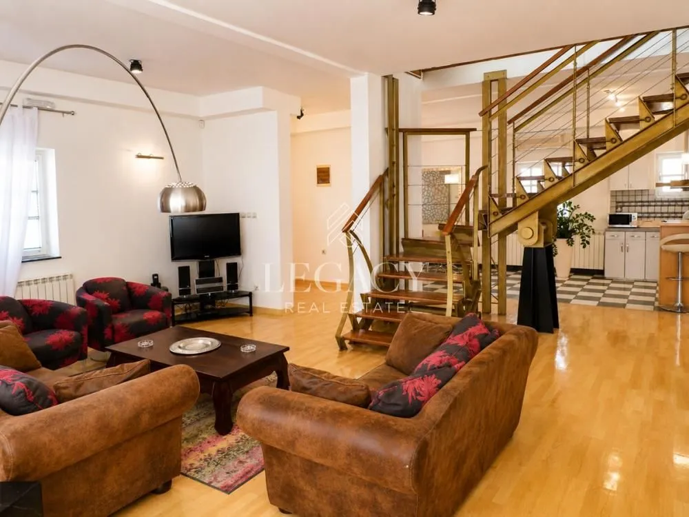 Rent, house, 400m², Zvezdara Sve Podlokacije, Beograd