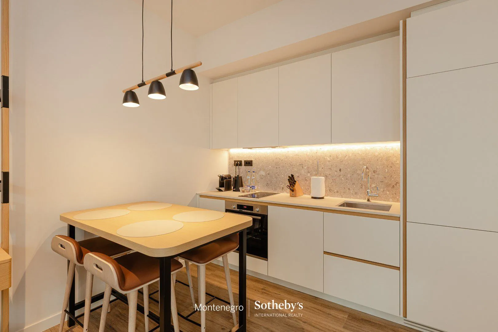 Prodaja, garsonjera, 73m², Porto Montenegro, Tivat