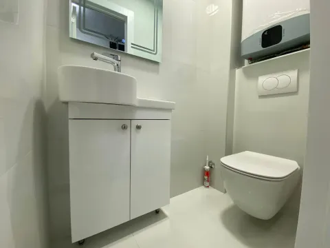 Izdavanje, trosoban stan, 90m², Preko Morače, Podgorica - image 4
