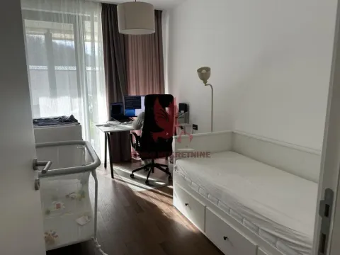 Prodaja, trosoban stan, 65m², Mladenovac, Beograd - image 11