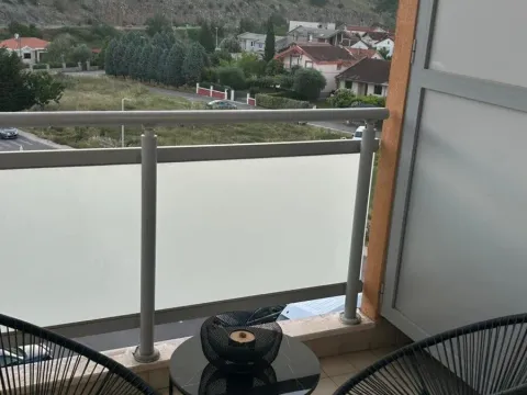 Izdavanje, garsonjera, 30m², Zagorič, Podgorica - image 6