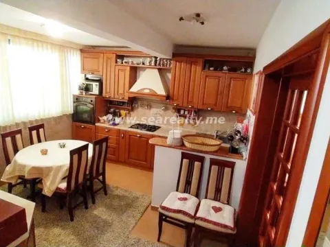 Sale, two bedroom apartment, 95m², Sveti Stefan, Budva - image 5