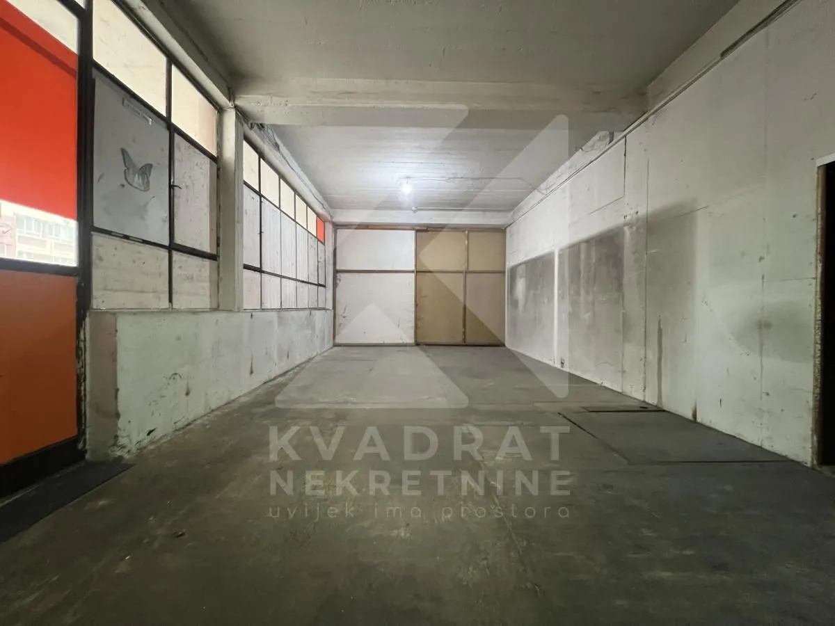 Rent, office space, 1500m², Tuški Put, Podgorica