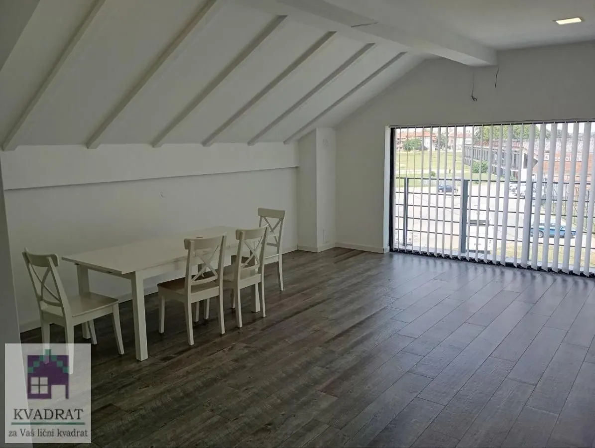Rent, three bedroom apartment, 118m², Obrenovac, Beograd