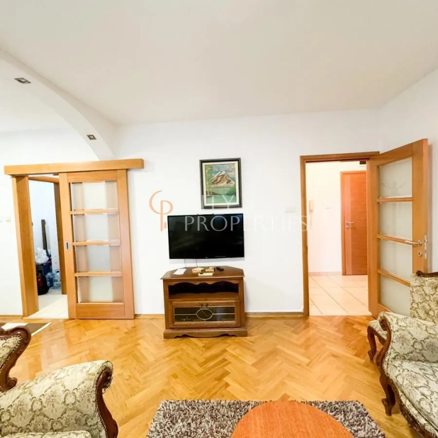 Rent, apartment, 52m², Dalmatinska ulica, Podgorica