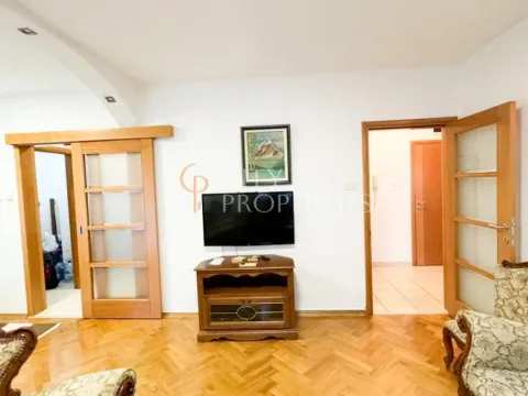 Izdavanje, stan, 52m², Dalmatinska ulica, Podgorica - image 3