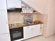 Izdavanje, kuća, 696m², Zlatica, Podgorica - image 44