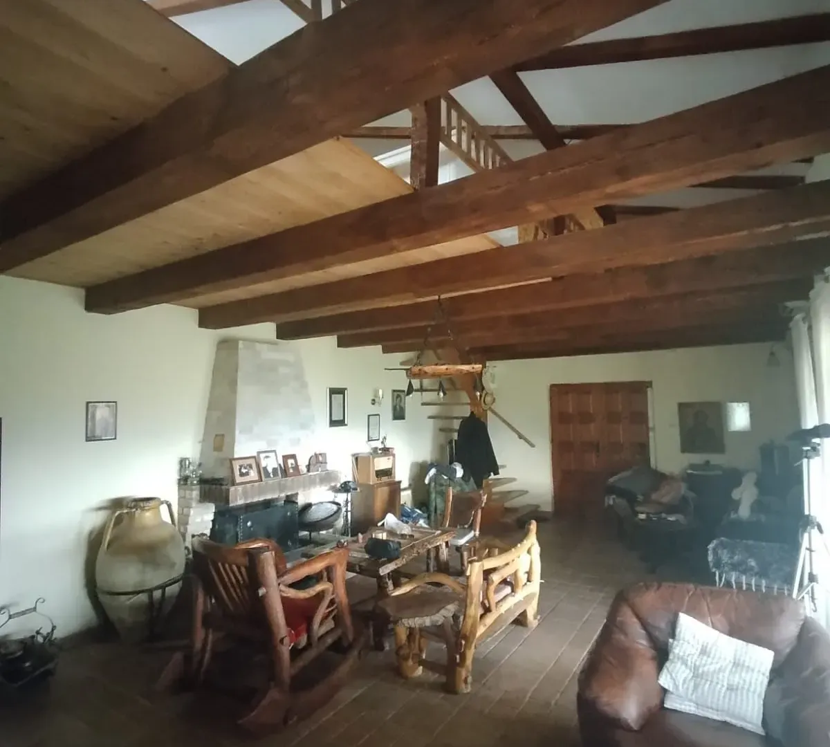 Prodaja, kuća, 165m², Kuči, Podgorica