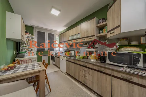 Prodaja, trosoban stan, 69m², Brace Jerković, Voždovac Sve Podlokacije - image 6