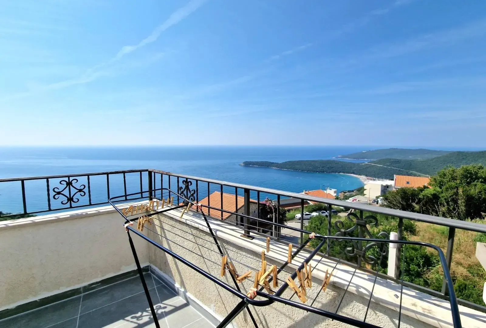 Rent, three bedroom apartment, 155m², Prijevor, Budva