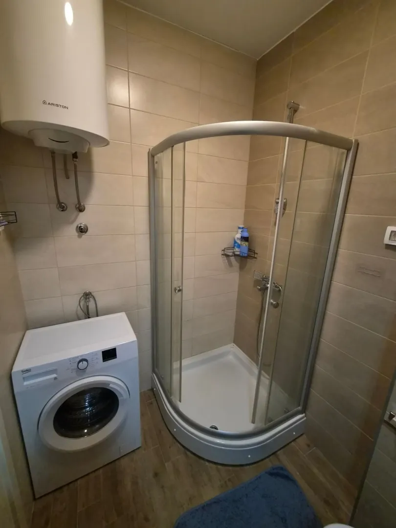 Izdavanje, jednosoban stan, 45m², City Kej, Podgorica