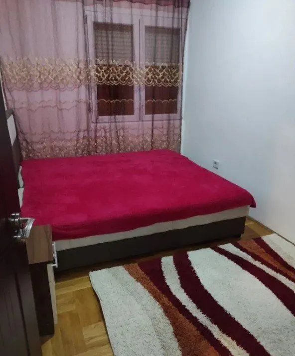 Izdavanje, jednosoban stan, 46m², Podgorica, Crna Gora