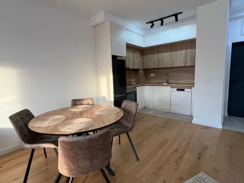 Prodaja, jednosoban stan, 70m², Centar, Bar - image 5
