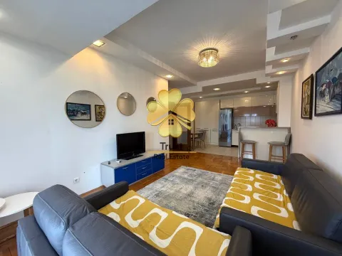 Rent, three bedroom apartment, 100m², City Kvart, Podgorica - image 5