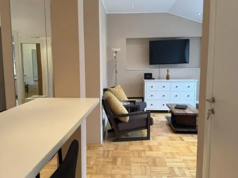 Rent, three bedroom apartment, 76m², Autokomanda, Voždovac Sve Podlokacije - image 3