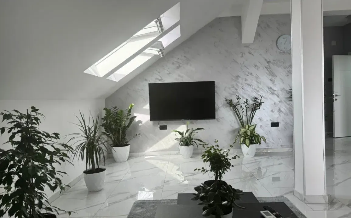 Rent, one bedroom apartment, 68m², Bar, Crna Gora