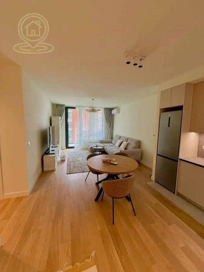 Prodaja, jednosoban stan, 60m², Savski Venac, Beograd