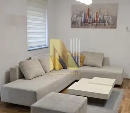 Stan in Nova Detelinara