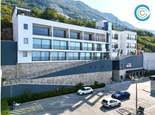 Sale, office space, 2200m², Lapčići, Budva