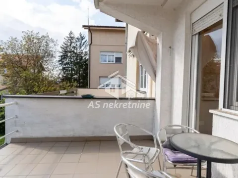 Rent, two bedroom apartment, 80m², Banovo Brdo, Beograd - image 9