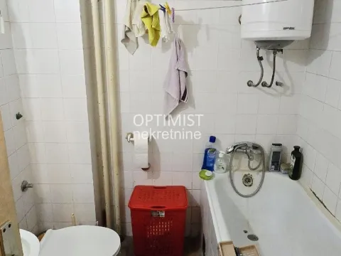 Sale, two bedroom apartment, 63m², Zemun Sve Podlokacije, Beograd - image 9