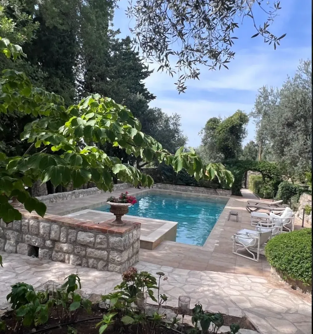 Sale, house, 550m², Reževići, Budva