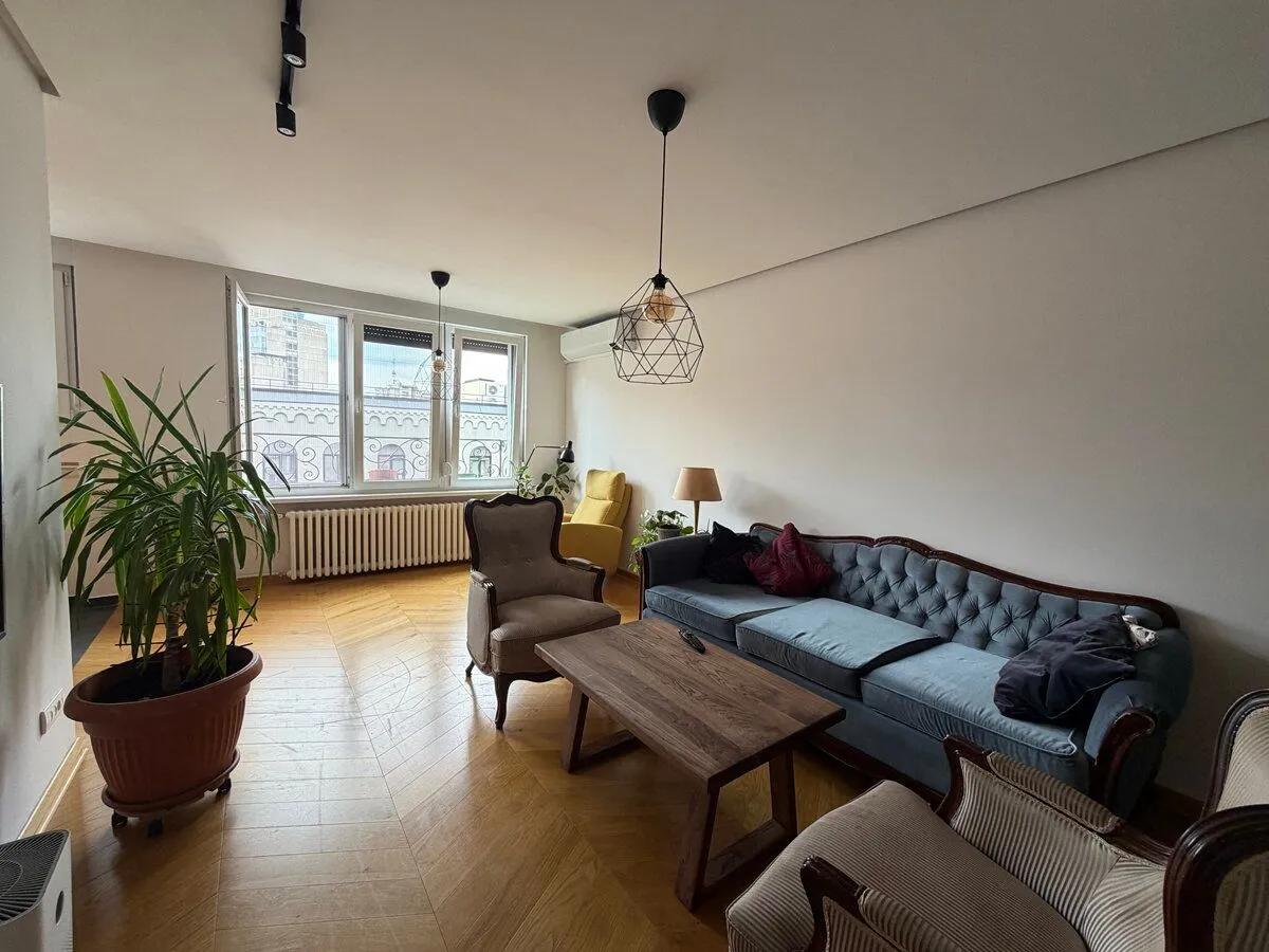 Izdavanje, trosoban stan, 75m², Vračar Hram, Vračar Sve Podlokacije