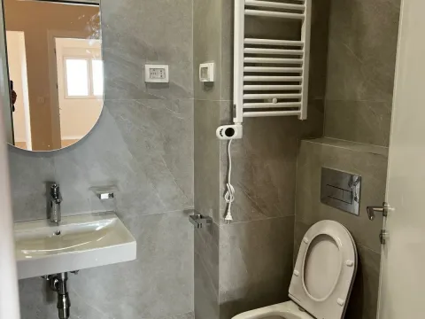 Prodaja, dvosoban stan, 72m², Central Point, Podgorica - image 3