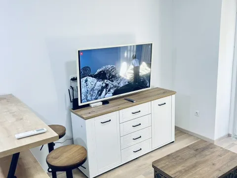 Rent, studio apartment, 27m², Momišići, Podgorica - image 2