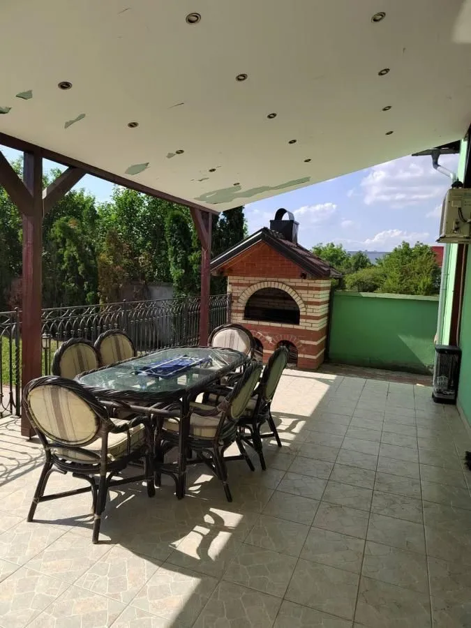 Rent, house, 170m², Adice, Novi Sad Sve Podlokacije