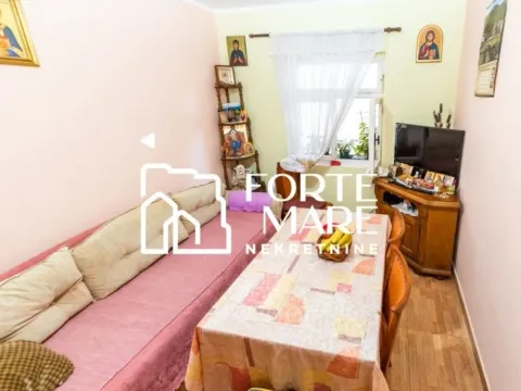 Prodaja, kuća, 119m², Igalo, Herceg Novi - image 11