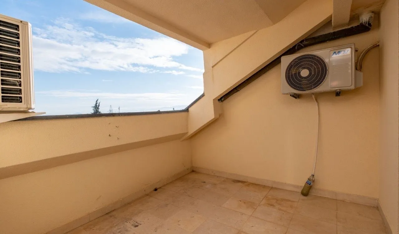 Rent, house, 280m², Gorica C, Podgorica