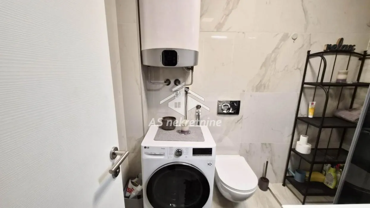 Rent, two bedroom apartment, 48m², Južni Bulevar, Vračar Sve Podlokacije