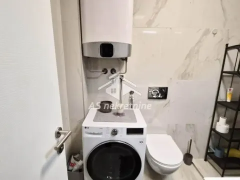 Rent, two bedroom apartment, 48m², Južni Bulevar, Vračar Sve Podlokacije - image 11