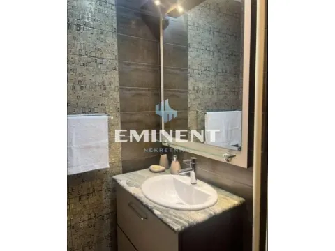 Izdavanje, trosoban stan, 120m², Tašmajdan, Palilula Sve Podlokacije - image 14