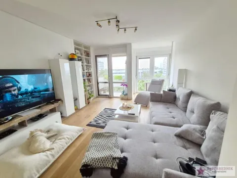 Stan in Novi Beograd Blok 23