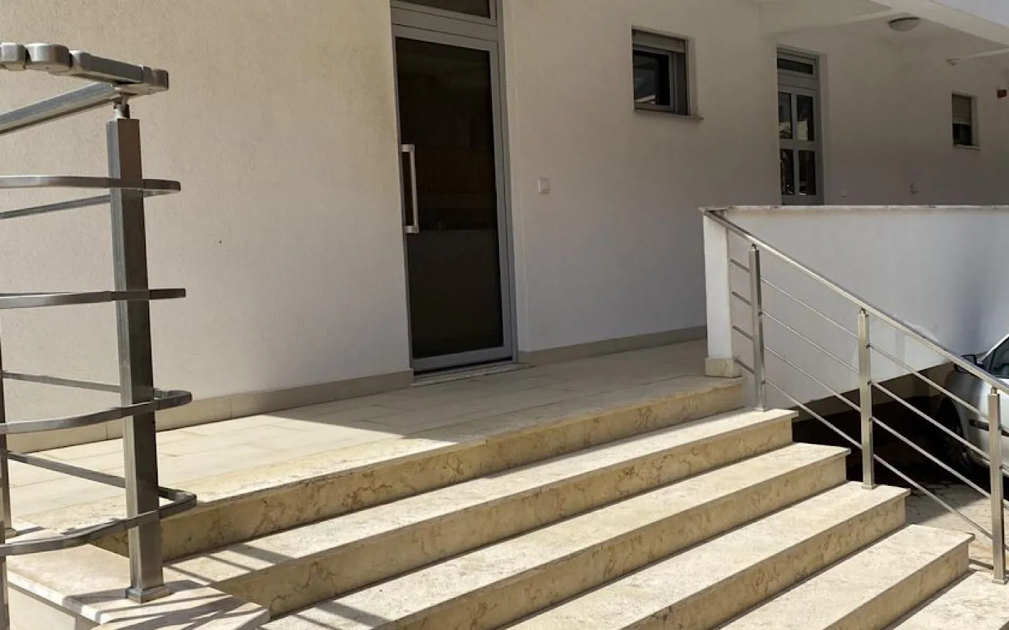 Sale, office space, 53m², Dobra Voda, Budva