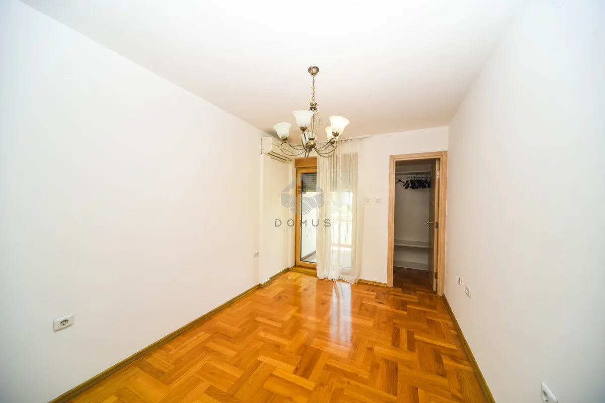 Rent, three bedroom apartment, 150m², Preko Morače, Podgorica